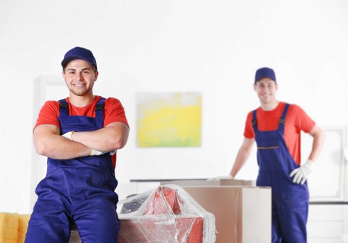 Secure storage units in Bayswater for household and business items