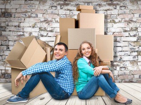 Professional Movers Bayswater handling a residential relocation