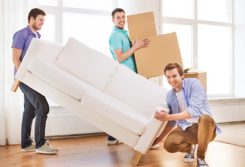 Bayswater van transport for furniture and boxes